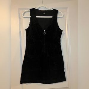 Black corduroy style Forever 21 Dress size small